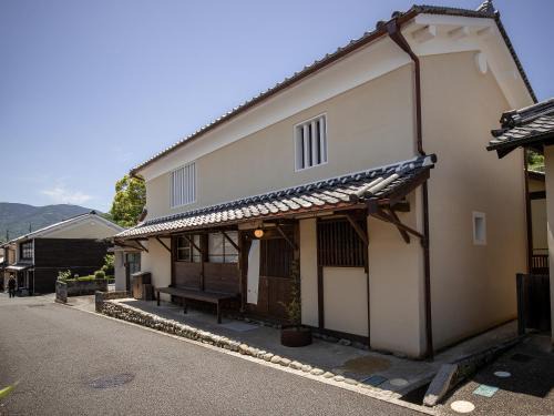 Uchiko Hotel | 内子の宿 久