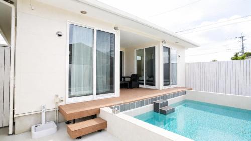Itoshima House | 新着 サウナとプール完備 非日常を味わう一棟貸しヴィラ