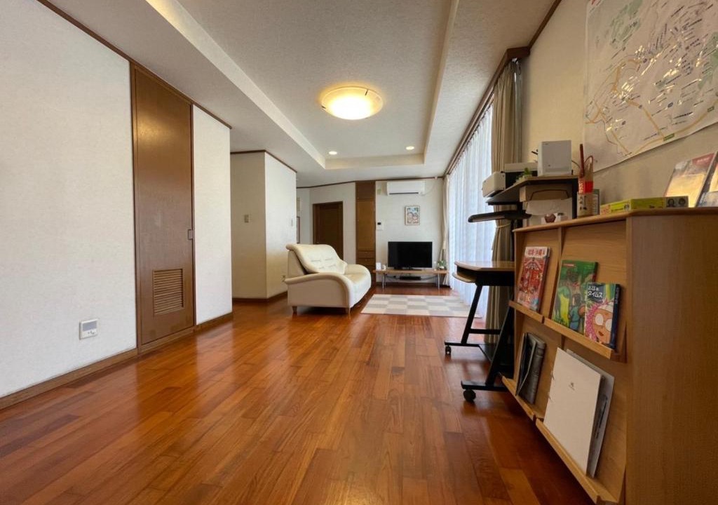 Haebaru Apartment | 民泊ありんくりん