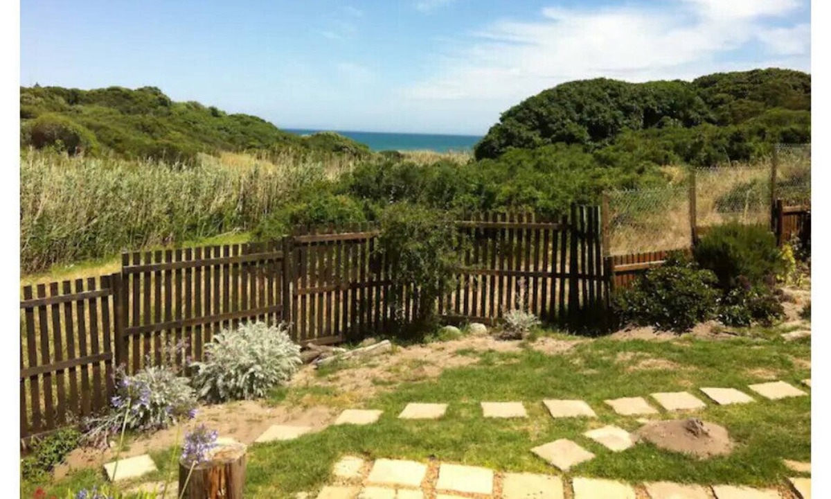Kommetjie Apartment | 5 Kingfisher: Studio apartment with a view