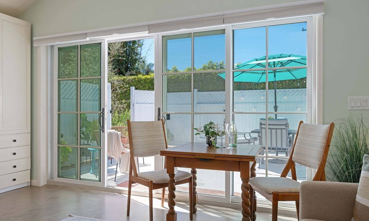 Montecito House | Comfortable Montecito Studio Cottage Walking Distance to Beach!