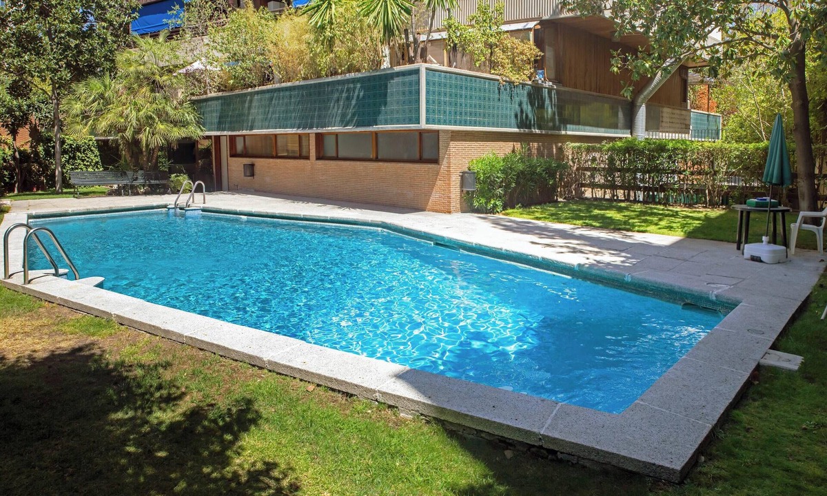Nueva Espana Apartment | Homerez - Accessible Studio - Madrid