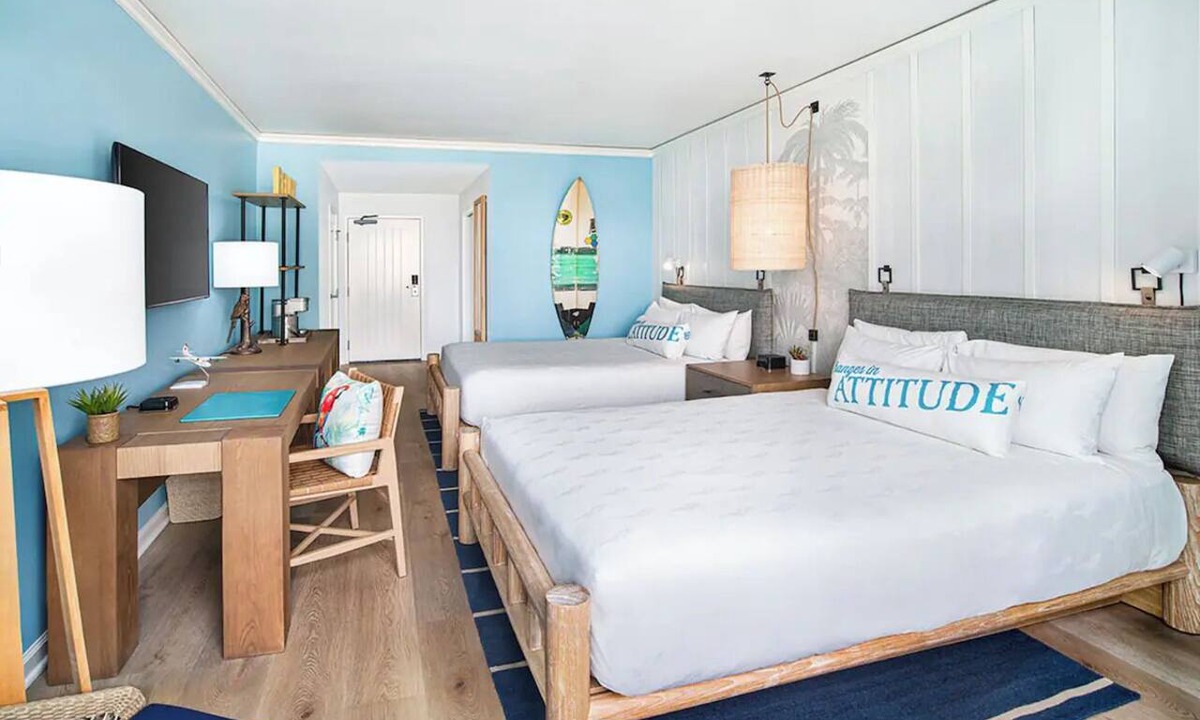 East Village Hotel | Just What You Were Looking For! 4 Spacious Units, Pool Access & Parking On-site!
