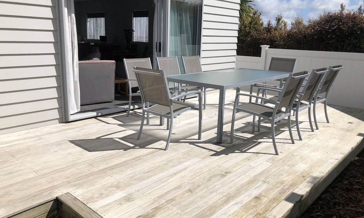 Greenhithe House | Modern Immaculate Standalone House Auckland New Zealand