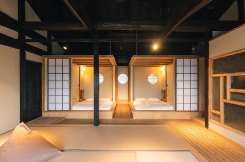 Kitakyushu Apartment | New 門司の長屋宿WABISABI 門司港から徒歩10分圏内 8名まで泊まれます