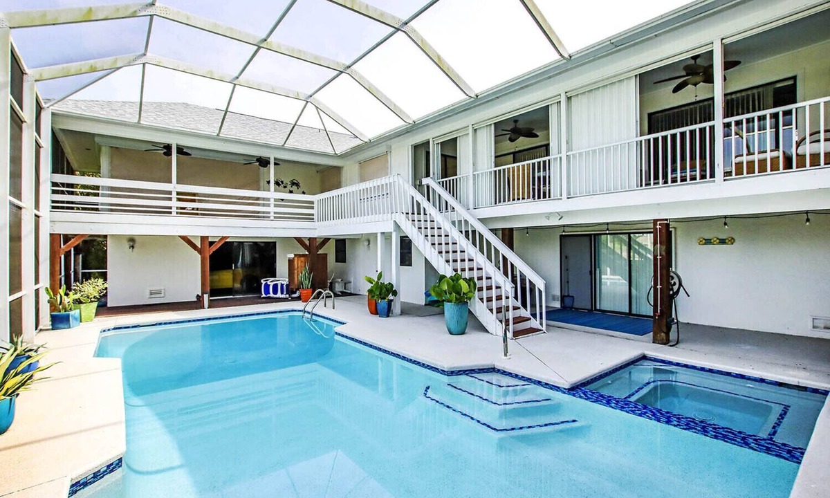 The Dunes House | Sandcastle Home on Sanibel Island in The Dunes Golf Club