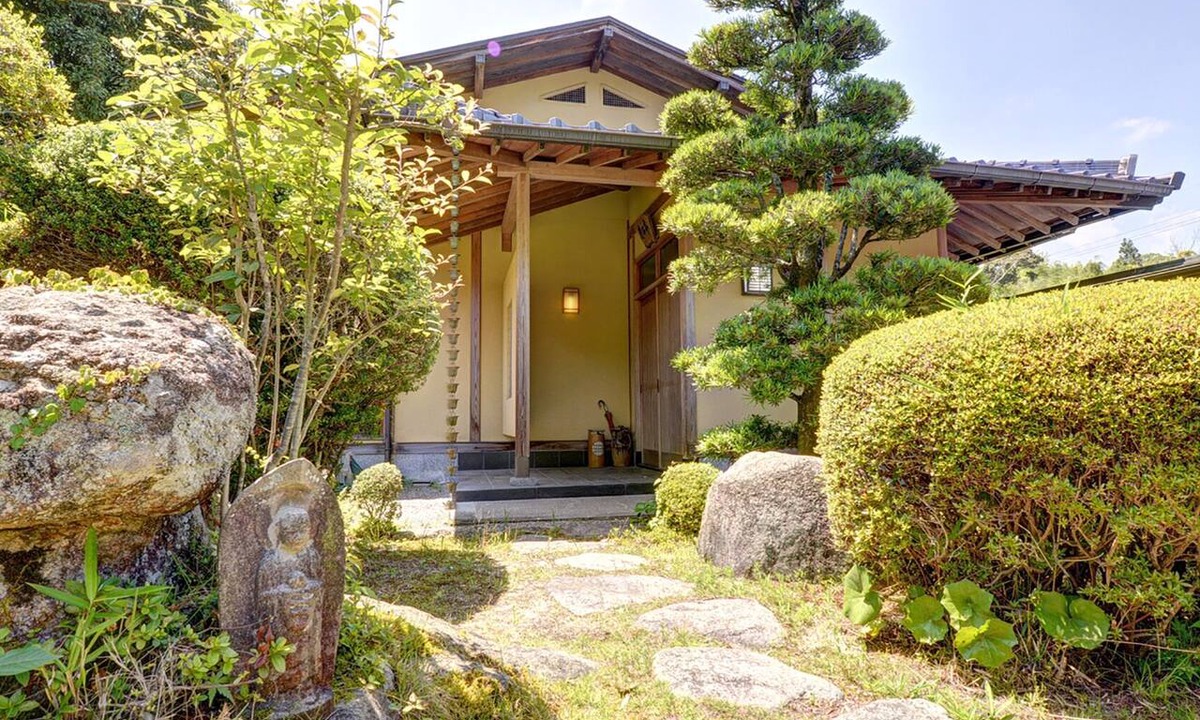 Yuno Hotel | Shisuien
