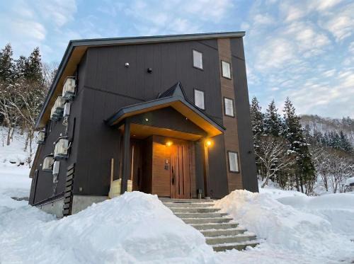 Nozawaonsen Ski Chalet | YAMA no STAY - NAGI no UCHI