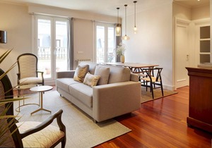 Garibay Terrace by FeelFree Rentals