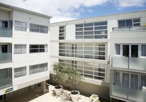 Quest Ponsonby