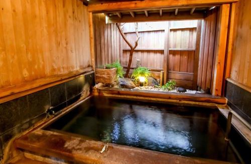 Kannawa Onsen Hotel | 全5室の小さな温泉旅館 別府鉄輪温泉 萬力屋