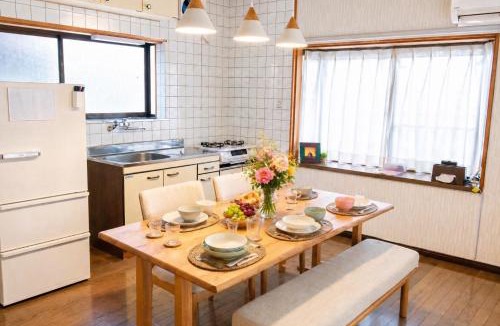 Utazu-cho Apartment | 坂出ベース母屋 Sakaide Base - 瀬戸大橋の町の平屋一棟貸し