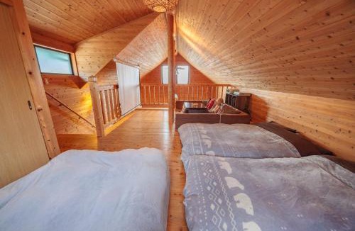 Amagase Onsen Apartment | 大分県日田市天然温泉付き絶景の宿桃の木別荘Momonoki Villa