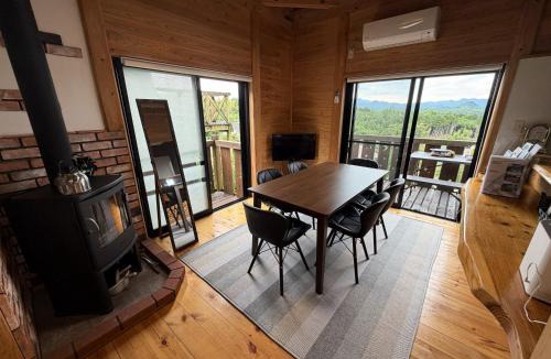 Amagase Onsen House | 天ケ瀬温泉の貸別荘は弐番館 4名様までは同じ料金です