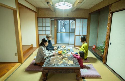 Usa House | 宇佐神宮近く- 神さまと仏さまと kamisama to hotokesama to