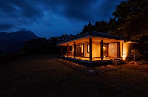 Yufuin Onsen Villa | 由布岳を望む芝庭と温泉の一棟貸しヴィラ Lento湯布院