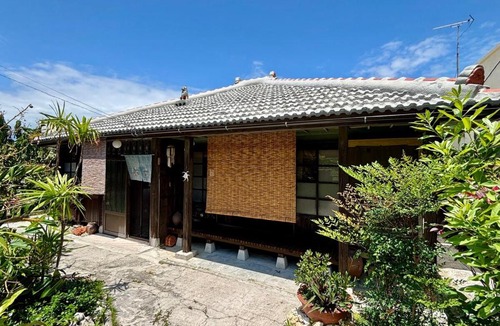 Yakena House | 築70年の沖縄古民家