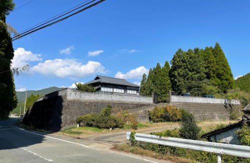 Yamaga House | 陽月 Yo-Getsu