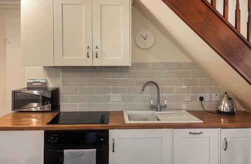 Bransgore Cottage | 1 bedroom accommodation in Bransgore, near Christchurch