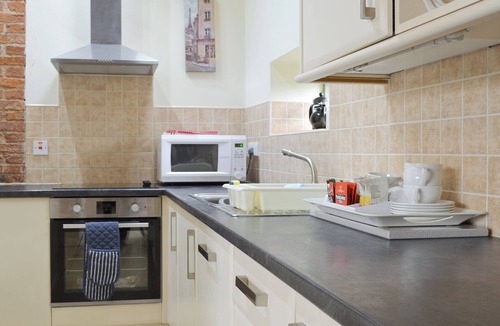 Selby Cottage | 3 bedroom accommodation in Brayton, Selby
