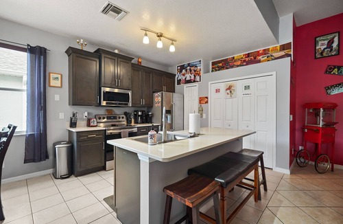 Calabay Parc Villa | 4BR Villa Private Pool and Game Room near Disney