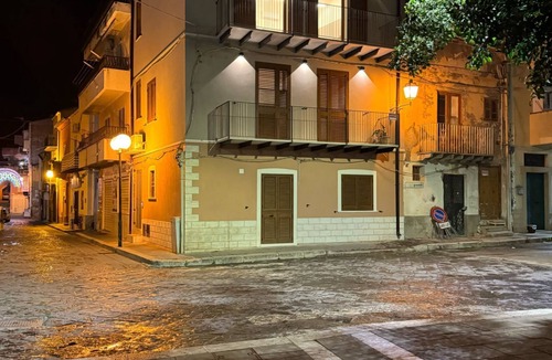Realmonte Apartment | A stone's throw from the Scala dei Turchi, you will be welcomed into the heart of Realmonte.