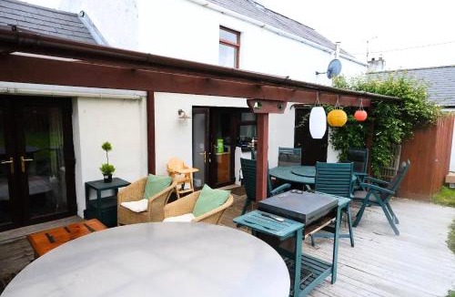 Ballymascanlan House | Authentic Irish Cottage, Rural Ballymascanlon