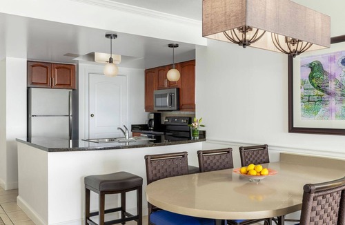 Estate Bakkero Condo | Beachfront St Thomas Getaway - Family Friendly Resort Condo - Sleeps 8