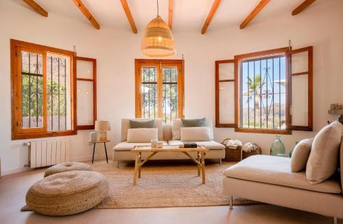 Sayalonga Villa | Casa Admar
