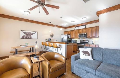 Boone Condo | Chalakee Lodge CB-2- Mountain View, Gated Resort, Indoor/Outdoor Pools & Hot Tub