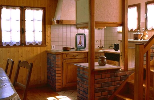 Les Bossons Ski Chalet | Chamonix - Mont Blanc QUIET INDEPENDENT CHALET FOR 2 TO 6 PEOPLE