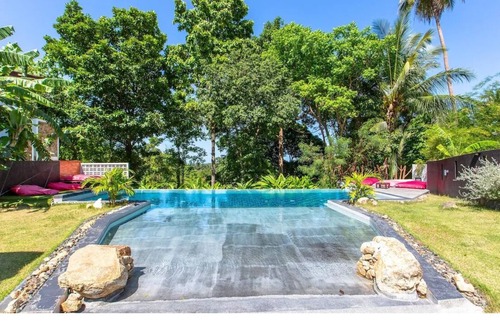 Bophut Hills Apartment | Charming 1-bedroom flat with shared pool