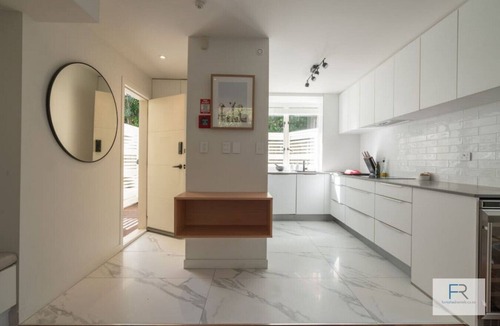 Parnell Apartment | Chic Parnell Townhouse|by Furnished Rentals