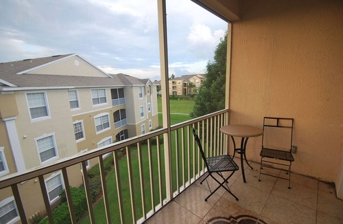 Windsor Palms Condo | Condo At Windsor Palm Resort, 6 miles to Disney,Free Wi-Fi, Baby gears. Sleep 6.