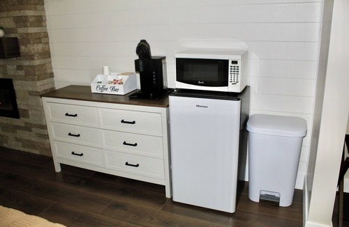 Bellaire Condo | Cozy Studio condo, newly renovated at Shanty Creek.