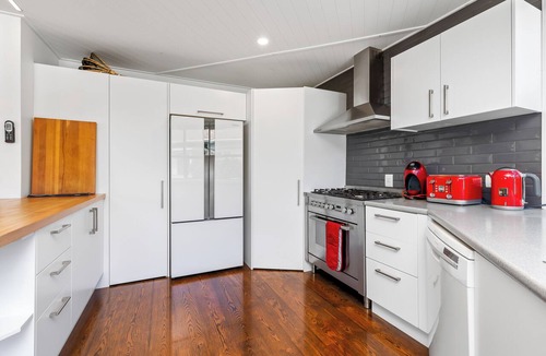 Devonport House | Devonport Hideaway by Bespoke Stays