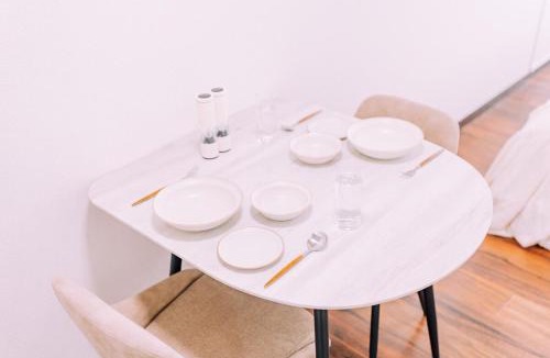 Susakiuramachi Apartment | Fukuoka Nakasu 1BR Apt Walk to Nakasu