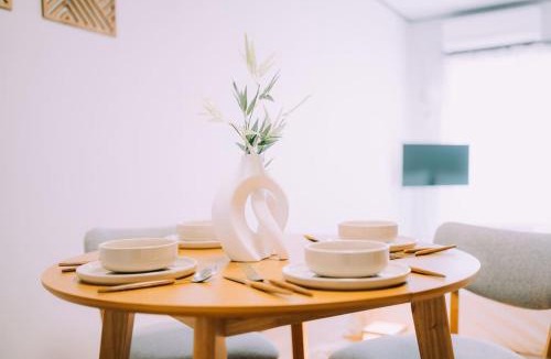 Susakiuramachi Apartment | Fukuoka Nakasu 1BR Apt with Balcony near Nakasu