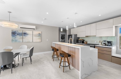 Cooper Jack Bay Settlement Villa | Gorgeous 3-bedroom Villa with AC, Pool/Hot Tub in Cooper Jack Bay Settlement