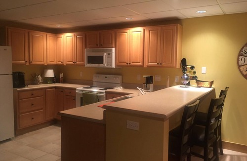 Boyne Falls Condo | Great Summer Base-Boyne Mnt-1 Bdrm for 2-5 by Lake Charlevoix, Petoskey, & Boyne