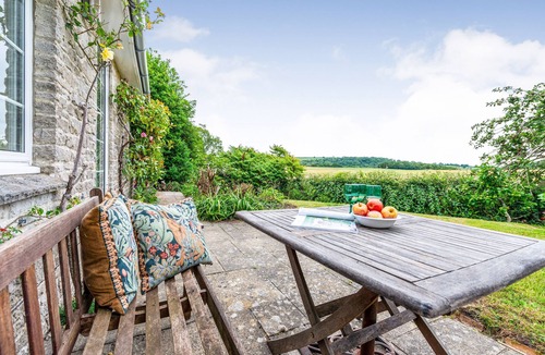 Melcombe Bingham House | Greygles (5) -Melcombe Bingham, Dorchester sleeps 5 guests in 3 bedrooms