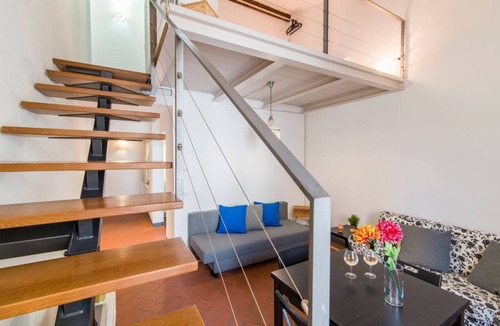 Santa Maria Novella Apartment | GuestHost - Elegant three-room apartment within walking distance of Santa Maria Novella Station