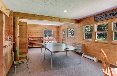 Glen Arbor House | Home On The Crystal River In Glen Arbor! Pontoon Available to rent