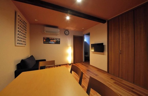 Rokurocho Apartment | Japanese Modern Townhouse in Gion with Floor Heat