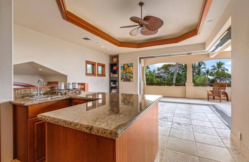 Kahaluu-Keauhou House | Luxury Oceanfront Oasis with Private Pool-Short Walk to Magic Sands Beach!