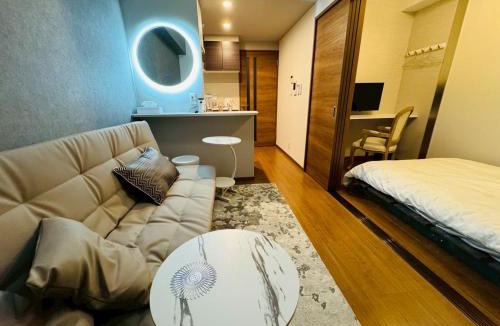 Hakata-ku Apartment | LuxurySweet博多駅南61 最大3,4人 博多駅車で5分 新築 条件付ペット宿泊可