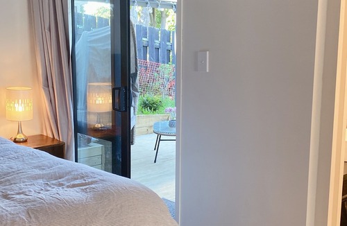 Greenlane - Ellerslie House | Modern 3bed 2.5bath with in-outdoor flow + study