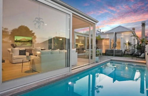 Grey Lynn Villa | Modernised Heritage Villa in Auckland