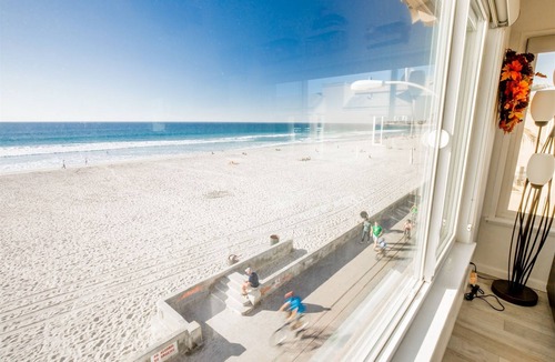 Mission Beach House | Ocean Front Luxury Beach House #5 - Sleeps 6 - Penthouse View - 180 degrees Full