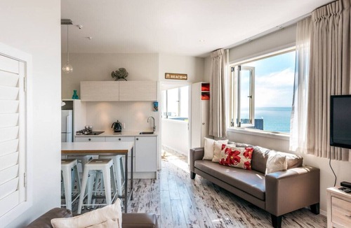 Oneroa Apartment | Oneroa Central